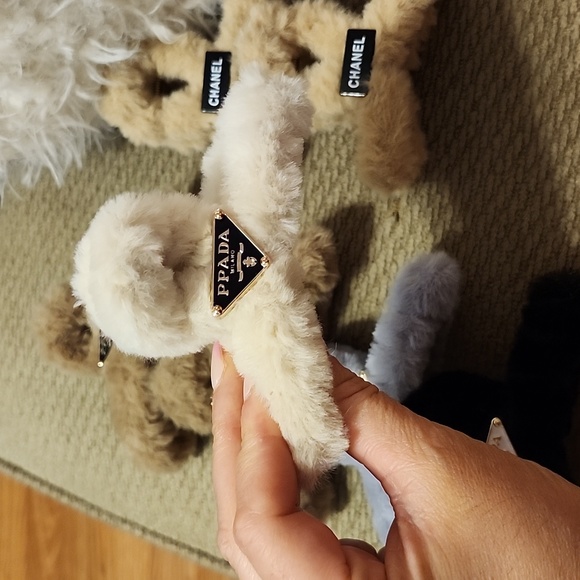 Accessiores for hair - Picture 2 of 5